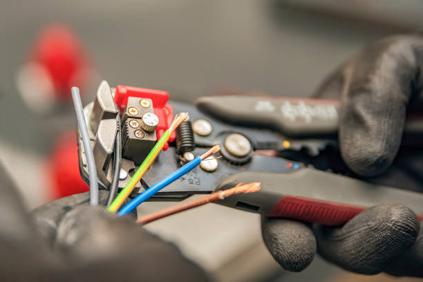 Best Affordable Electrician  in Loveland, CO